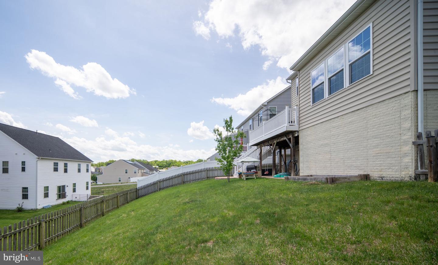 23 CLEAR SPRING LN, FREDERICKSBURG, Virginia 22405, 5 Bedrooms Bedrooms, ,3 BathroomsBathrooms,Residential,For sale,23 CLEAR SPRING LN,VAST2038224 MLS # VAST2038224