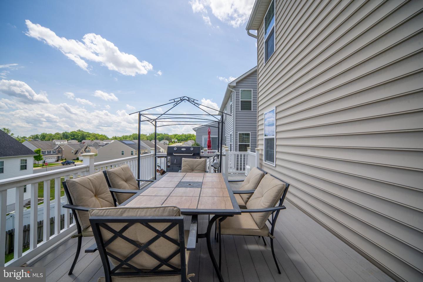 23 CLEAR SPRING LN, FREDERICKSBURG, Virginia 22405, 5 Bedrooms Bedrooms, ,3 BathroomsBathrooms,Residential,For sale,23 CLEAR SPRING LN,VAST2038224 MLS # VAST2038224