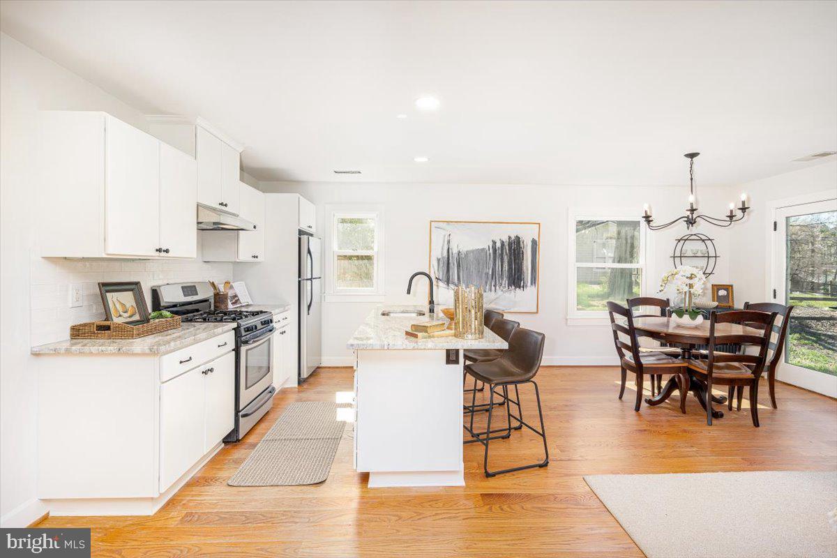 400 E MARSHALL ST, MIDDLEBURG, Virginia 20117, 2 Bedrooms Bedrooms, ,1 BathroomBathrooms,Residential,For sale,400 E MARSHALL ST,VALO2094966 MLS # VALO2094966