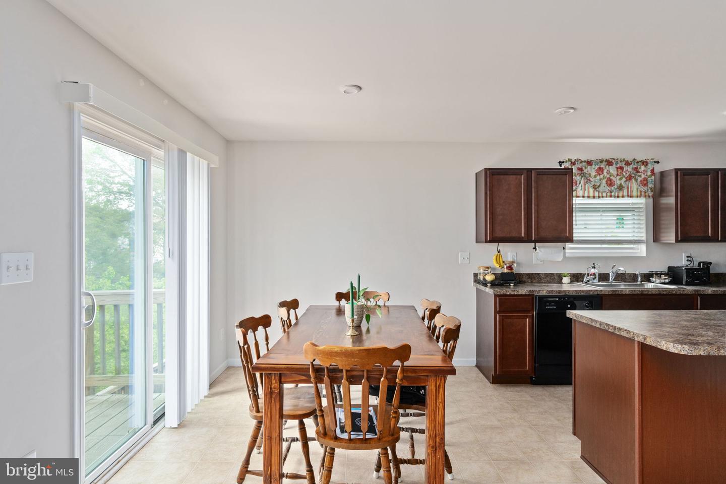 2206 SEDGWICK DR, REMINGTON, Virginia 22734, 3 Bedrooms Bedrooms, ,3 BathroomsBathrooms,Residential,For sale,2206 SEDGWICK DR,VAFQ2016396 MLS # VAFQ2016396