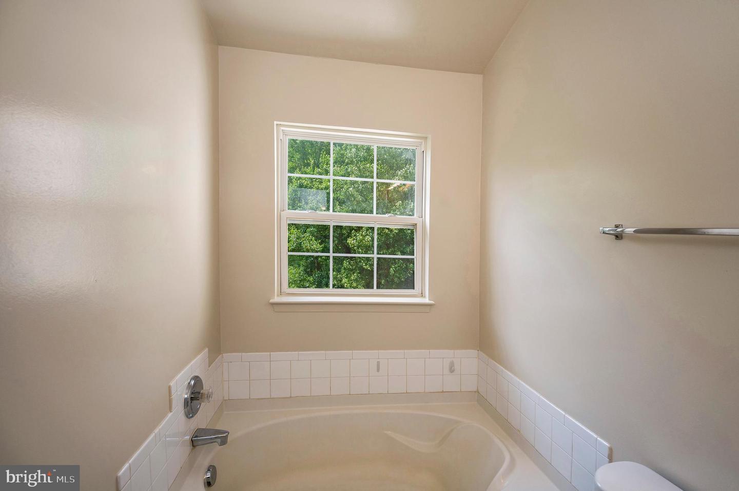 709 KINGS CREST DR, STAFFORD, Virginia 22554, 4 Bedrooms Bedrooms, ,2 BathroomsBathrooms,Residential,For sale,709 KINGS CREST DR,VAST2038232 MLS # VAST2038232