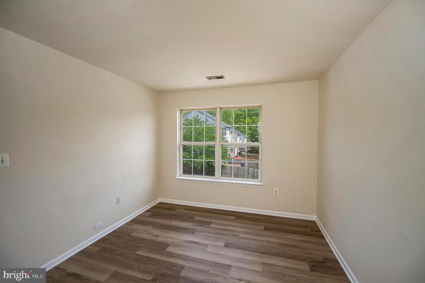 709 KINGS CREST DR, STAFFORD, Virginia 22554, 4 Bedrooms Bedrooms, ,2 BathroomsBathrooms,Residential,For sale,709 KINGS CREST DR,VAST2038232 MLS # VAST2038232
