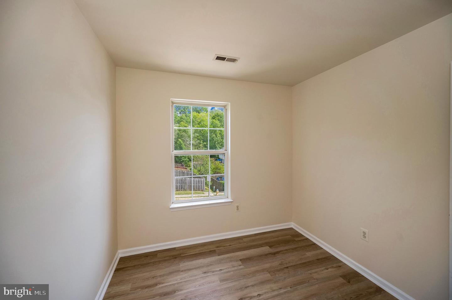 709 KINGS CREST DR, STAFFORD, Virginia 22554, 4 Bedrooms Bedrooms, ,2 BathroomsBathrooms,Residential,For sale,709 KINGS CREST DR,VAST2038232 MLS # VAST2038232