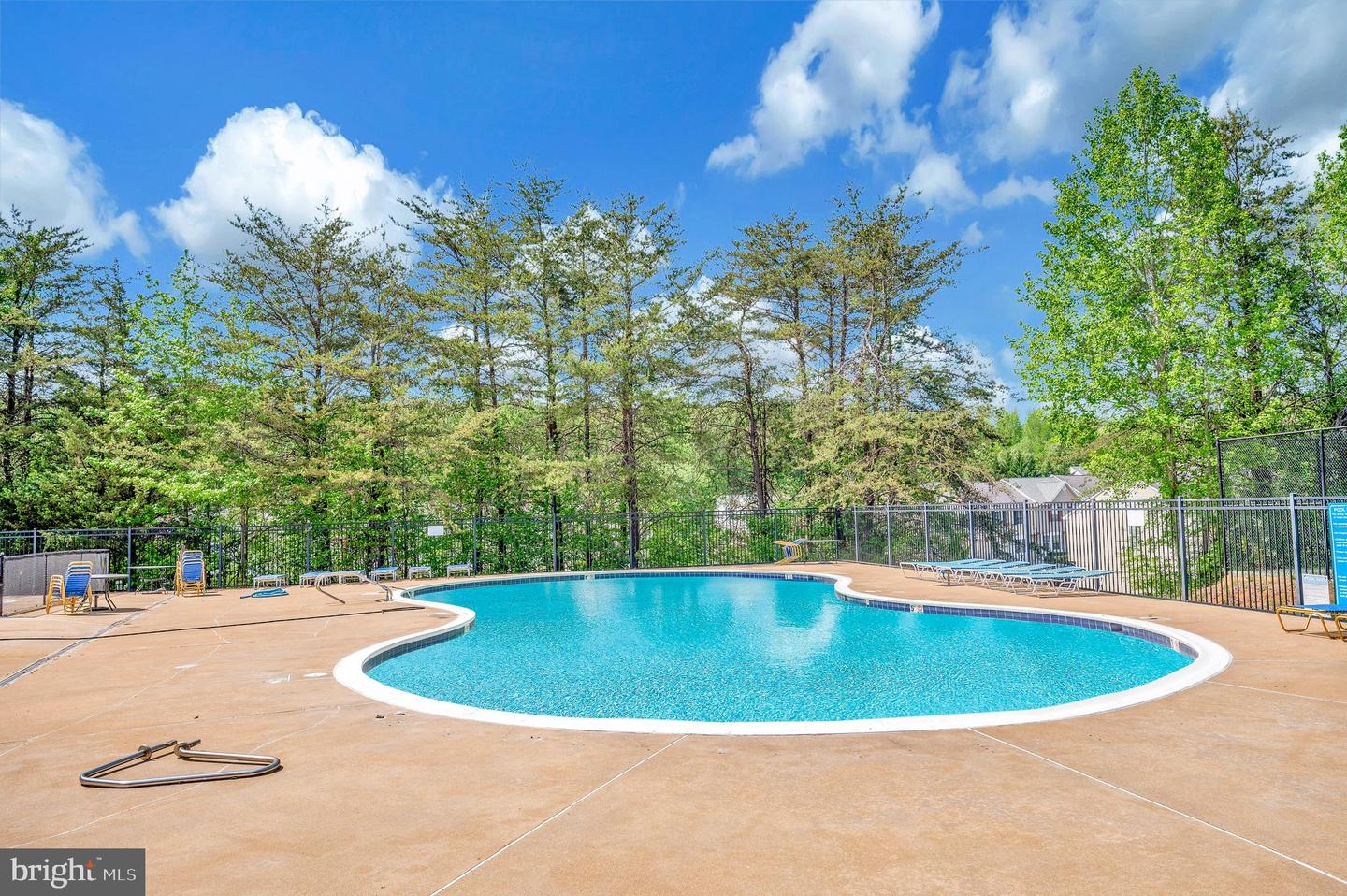 709 KINGS CREST DR, STAFFORD, Virginia 22554, 4 Bedrooms Bedrooms, ,2 BathroomsBathrooms,Residential,For sale,709 KINGS CREST DR,VAST2038232 MLS # VAST2038232