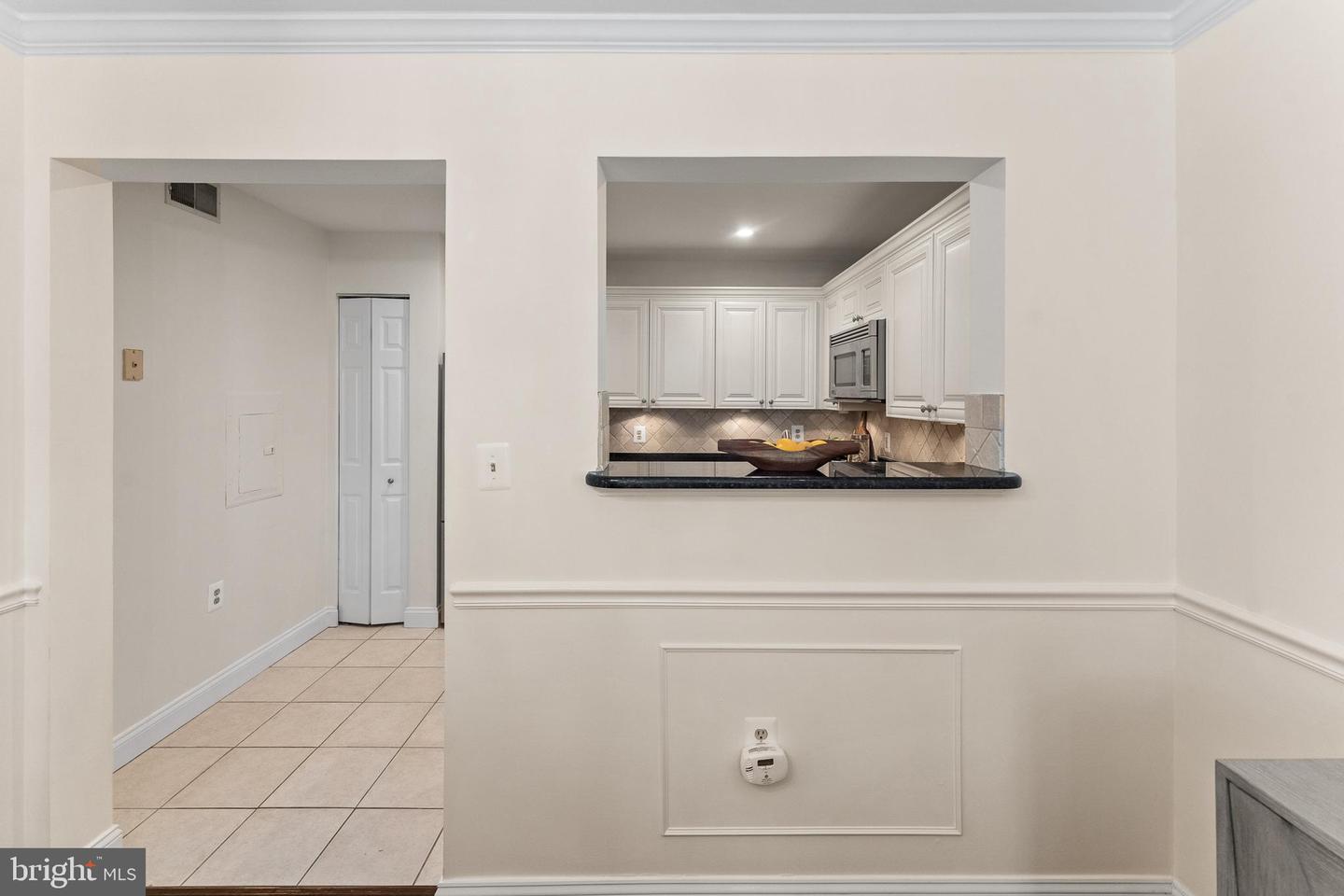 1641 INTERNATIONAL DR #TH-20, MCLEAN, Virginia 22102, 2 Bedrooms Bedrooms, ,2 BathroomsBathrooms,Residential,For sale,1641 INTERNATIONAL DR #TH-20,VAFX2236900 MLS # VAFX2236900