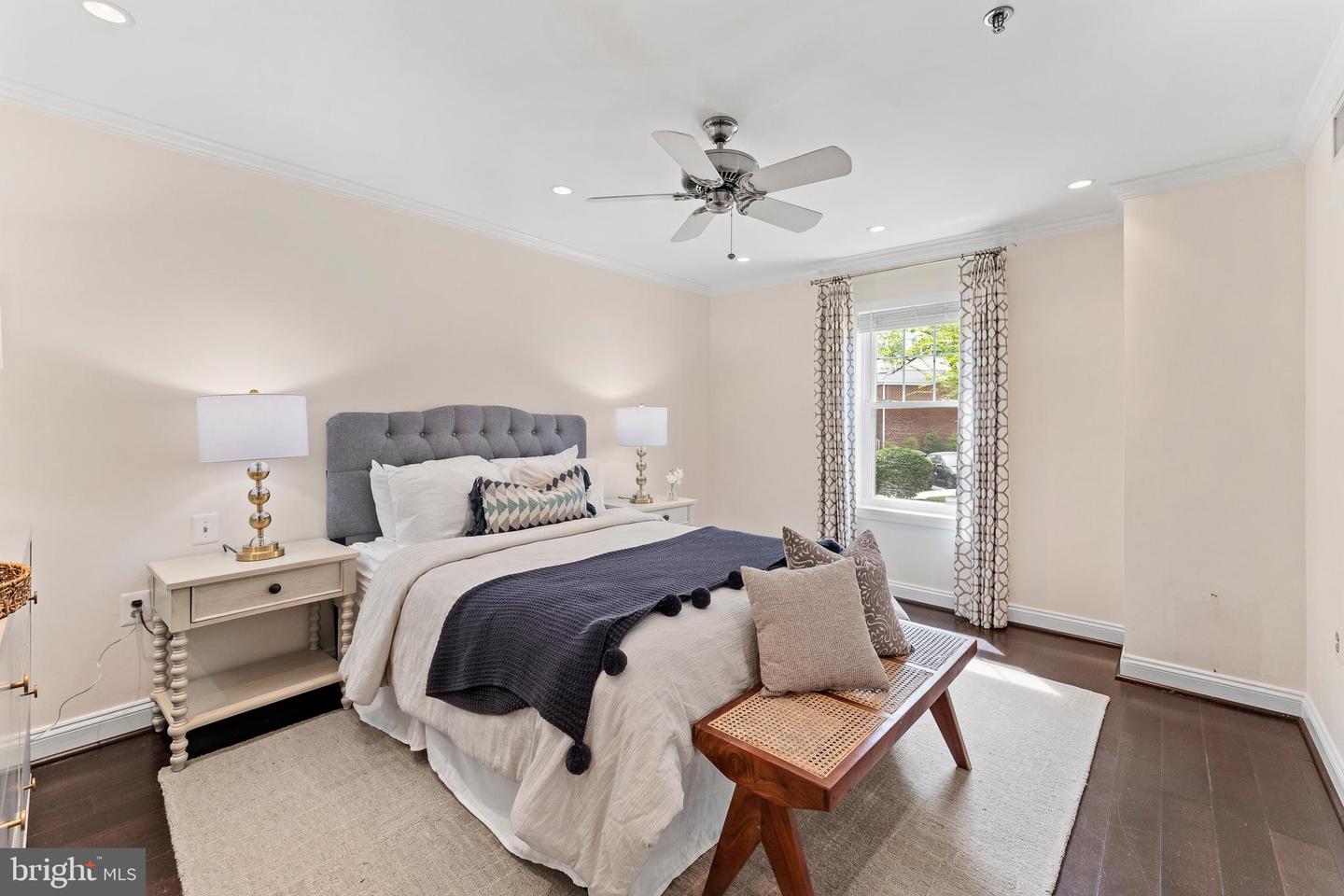 1641 INTERNATIONAL DR #TH-20, MCLEAN, Virginia 22102, 2 Bedrooms Bedrooms, ,2 BathroomsBathrooms,Residential,For sale,1641 INTERNATIONAL DR #TH-20,VAFX2236900 MLS # VAFX2236900