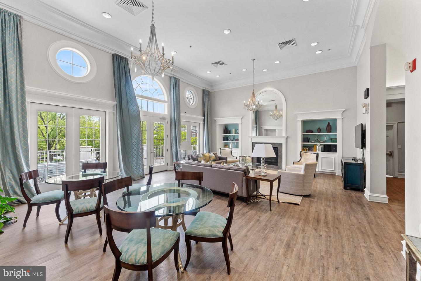 1641 INTERNATIONAL DR #TH-20, MCLEAN, Virginia 22102, 2 Bedrooms Bedrooms, ,2 BathroomsBathrooms,Residential,For sale,1641 INTERNATIONAL DR #TH-20,VAFX2236900 MLS # VAFX2236900