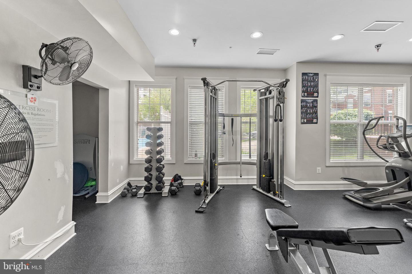 1641 INTERNATIONAL DR #TH-20, MCLEAN, Virginia 22102, 2 Bedrooms Bedrooms, ,2 BathroomsBathrooms,Residential,For sale,1641 INTERNATIONAL DR #TH-20,VAFX2236900 MLS # VAFX2236900