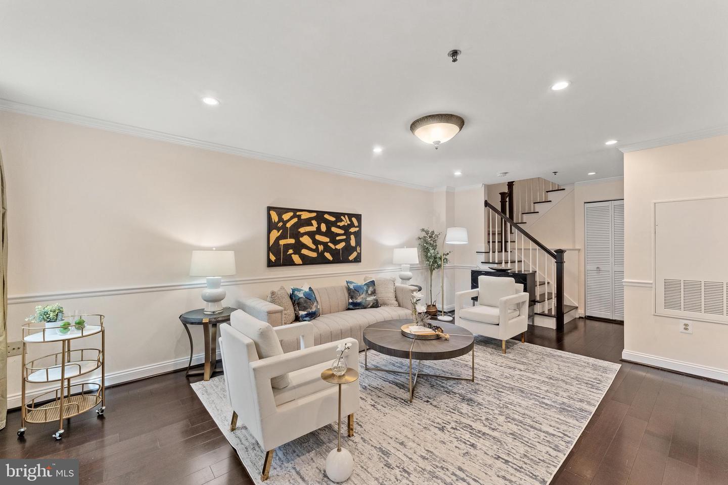 1641 INTERNATIONAL DR #TH-20, MCLEAN, Virginia 22102, 2 Bedrooms Bedrooms, ,2 BathroomsBathrooms,Residential,For sale,1641 INTERNATIONAL DR #TH-20,VAFX2236900 MLS # VAFX2236900