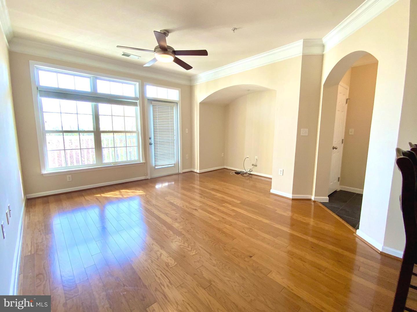512 SUNSET VIEW TER SE #302, LEESBURG, Virginia 20175, 1 Bedroom Bedrooms, 6 Rooms Rooms,1 BathroomBathrooms,Residential,For sale,512 SUNSET VIEW TER SE #302,VALO2094960 MLS # VALO2094960