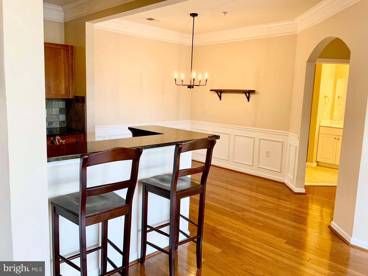 512 SUNSET VIEW TER SE #302, LEESBURG, Virginia 20175, 1 Bedroom Bedrooms, 6 Rooms Rooms,1 BathroomBathrooms,Residential,For sale,512 SUNSET VIEW TER SE #302,VALO2094960 MLS # VALO2094960