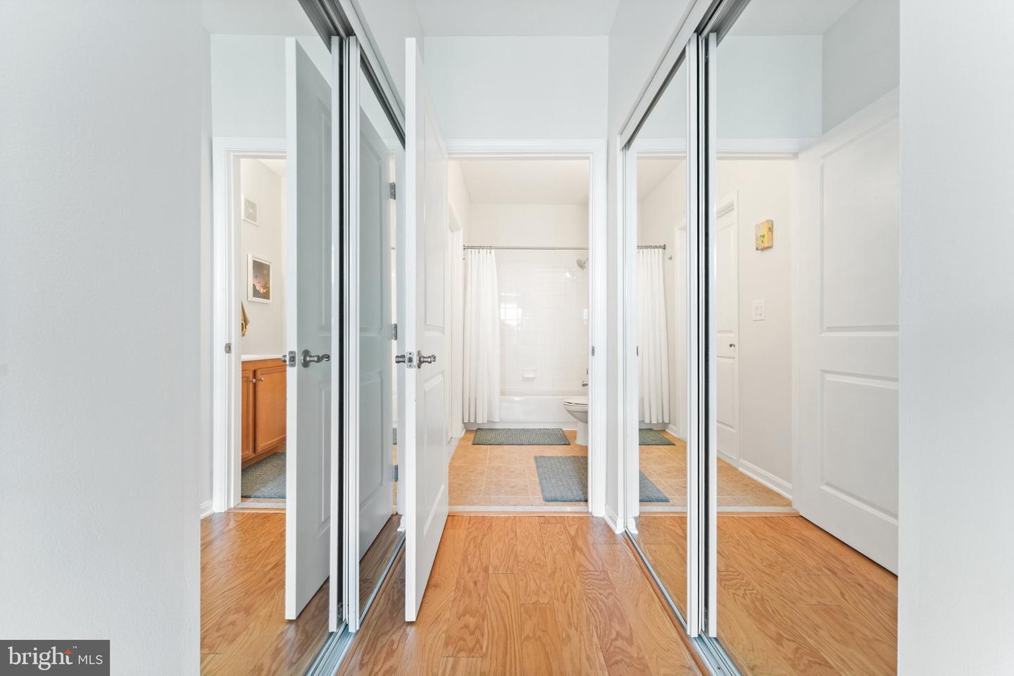 2665 PROSPERITY AVE #314, FAIRFAX, Virginia 22031, 2 Bedrooms Bedrooms, ,2 BathroomsBathrooms,Residential,For sale,2665 PROSPERITY AVE #314,VAFX2236950 MLS # VAFX2236950