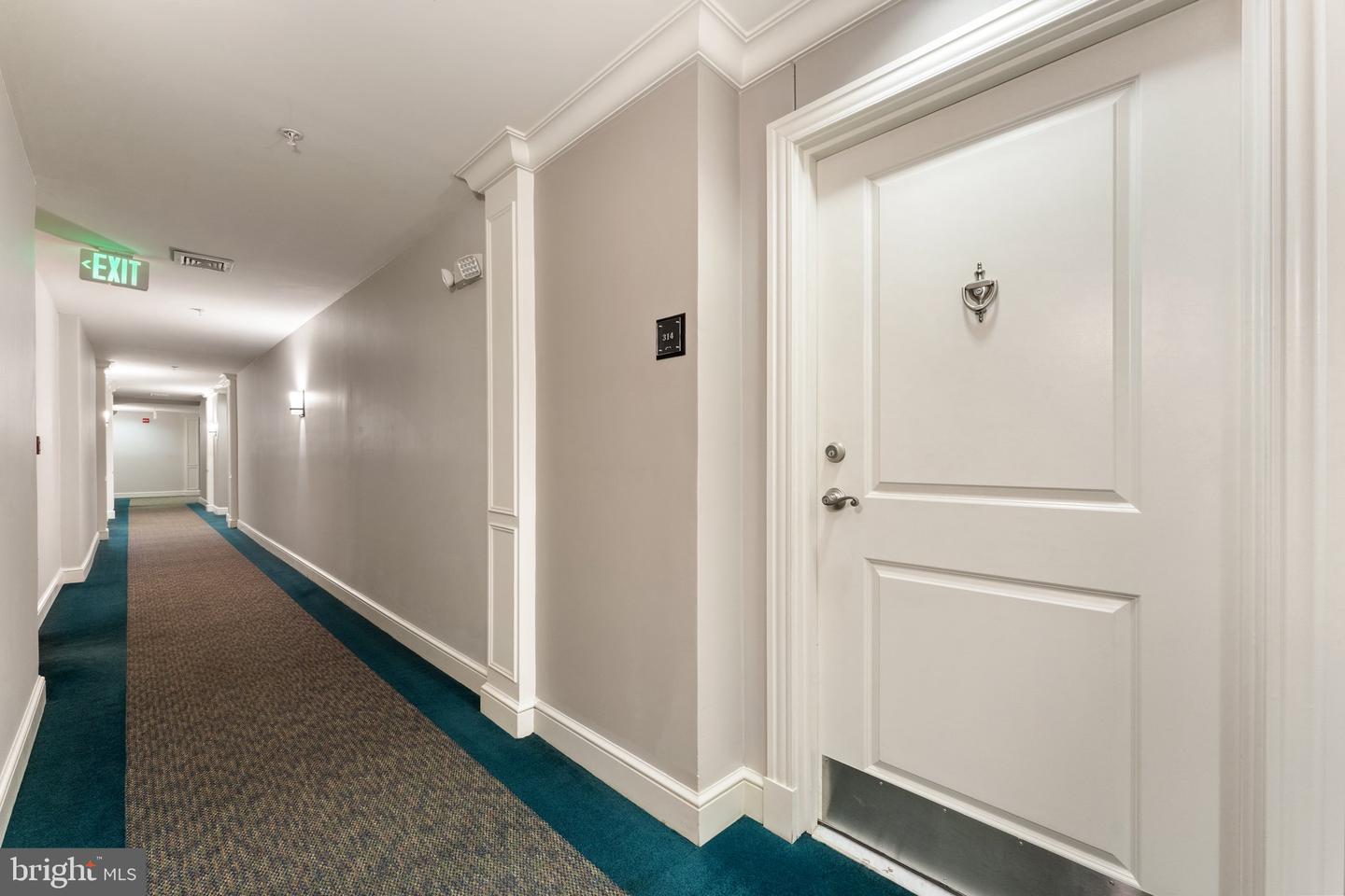 2665 PROSPERITY AVE #314, FAIRFAX, Virginia 22031, 2 Bedrooms Bedrooms, ,2 BathroomsBathrooms,Residential,For sale,2665 PROSPERITY AVE #314,VAFX2236950 MLS # VAFX2236950