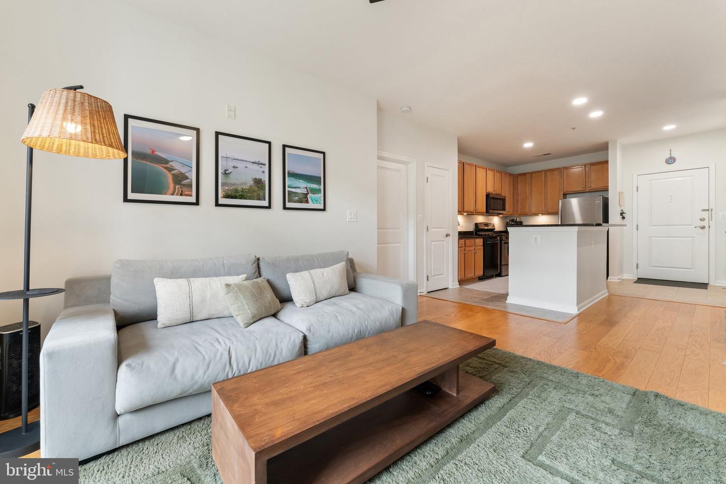 2665 PROSPERITY AVE #314, FAIRFAX, Virginia 22031, 2 Bedrooms Bedrooms, ,2 BathroomsBathrooms,Residential,For sale,2665 PROSPERITY AVE #314,VAFX2236950 MLS # VAFX2236950