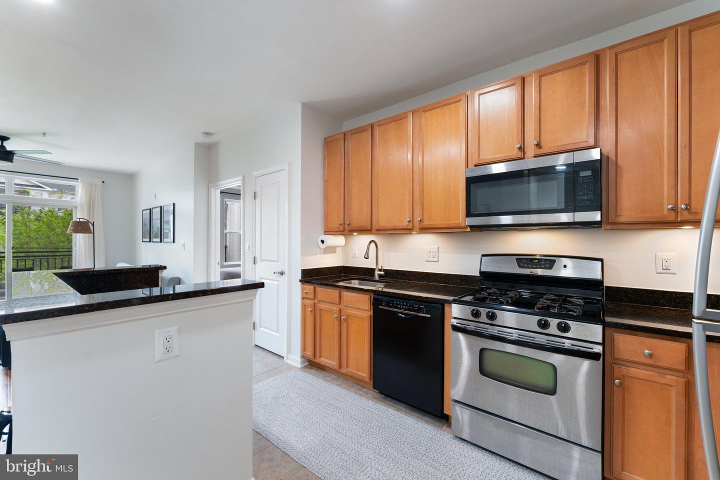 2665 PROSPERITY AVE #314, FAIRFAX, Virginia 22031, 2 Bedrooms Bedrooms, ,2 BathroomsBathrooms,Residential,For sale,2665 PROSPERITY AVE #314,VAFX2236950 MLS # VAFX2236950