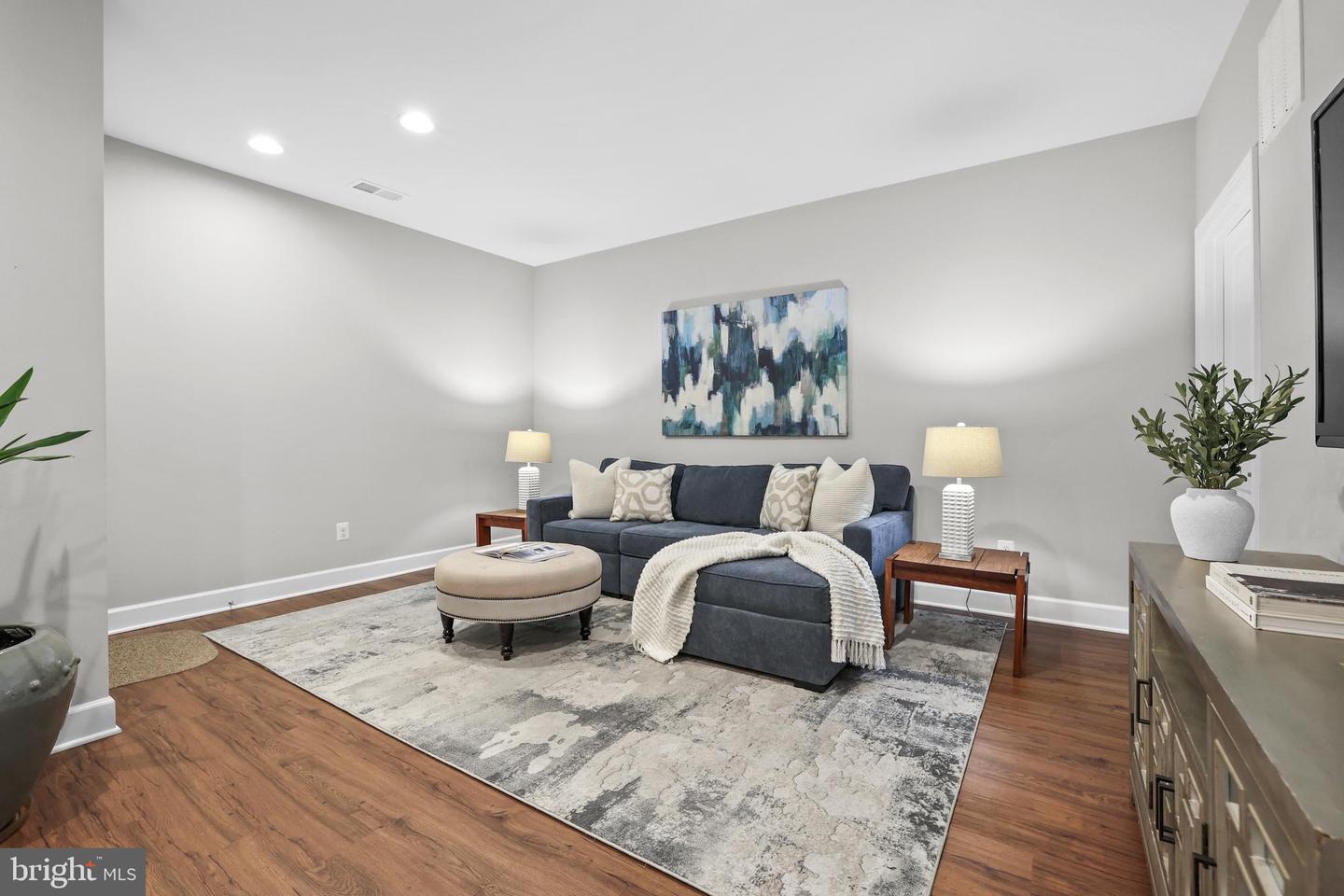 5944 CLAPTON CT #28, ALEXANDRIA, Virginia 22310, 3 Bedrooms Bedrooms, ,3 BathroomsBathrooms,Residential,For sale,5944 CLAPTON CT #28,VAFX2236958 MLS # VAFX2236958