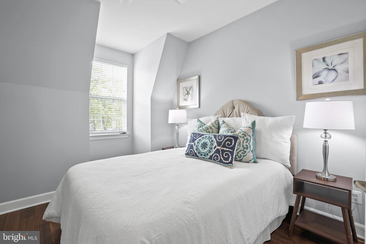5944 CLAPTON CT #28, ALEXANDRIA, Virginia 22310, 3 Bedrooms Bedrooms, ,3 BathroomsBathrooms,Residential,For sale,5944 CLAPTON CT #28,VAFX2236958 MLS # VAFX2236958