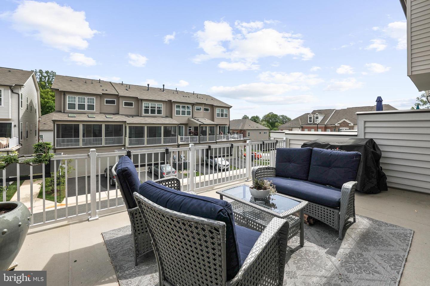 5944 CLAPTON CT #28, ALEXANDRIA, Virginia 22310, 3 Bedrooms Bedrooms, ,3 BathroomsBathrooms,Residential,For sale,5944 CLAPTON CT #28,VAFX2236958 MLS # VAFX2236958