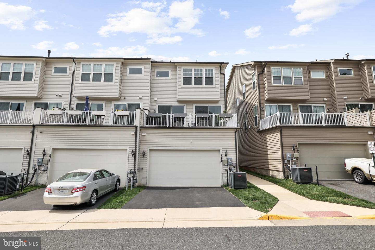 5944 CLAPTON CT #28, ALEXANDRIA, Virginia 22310, 3 Bedrooms Bedrooms, ,3 BathroomsBathrooms,Residential,For sale,5944 CLAPTON CT #28,VAFX2236958 MLS # VAFX2236958