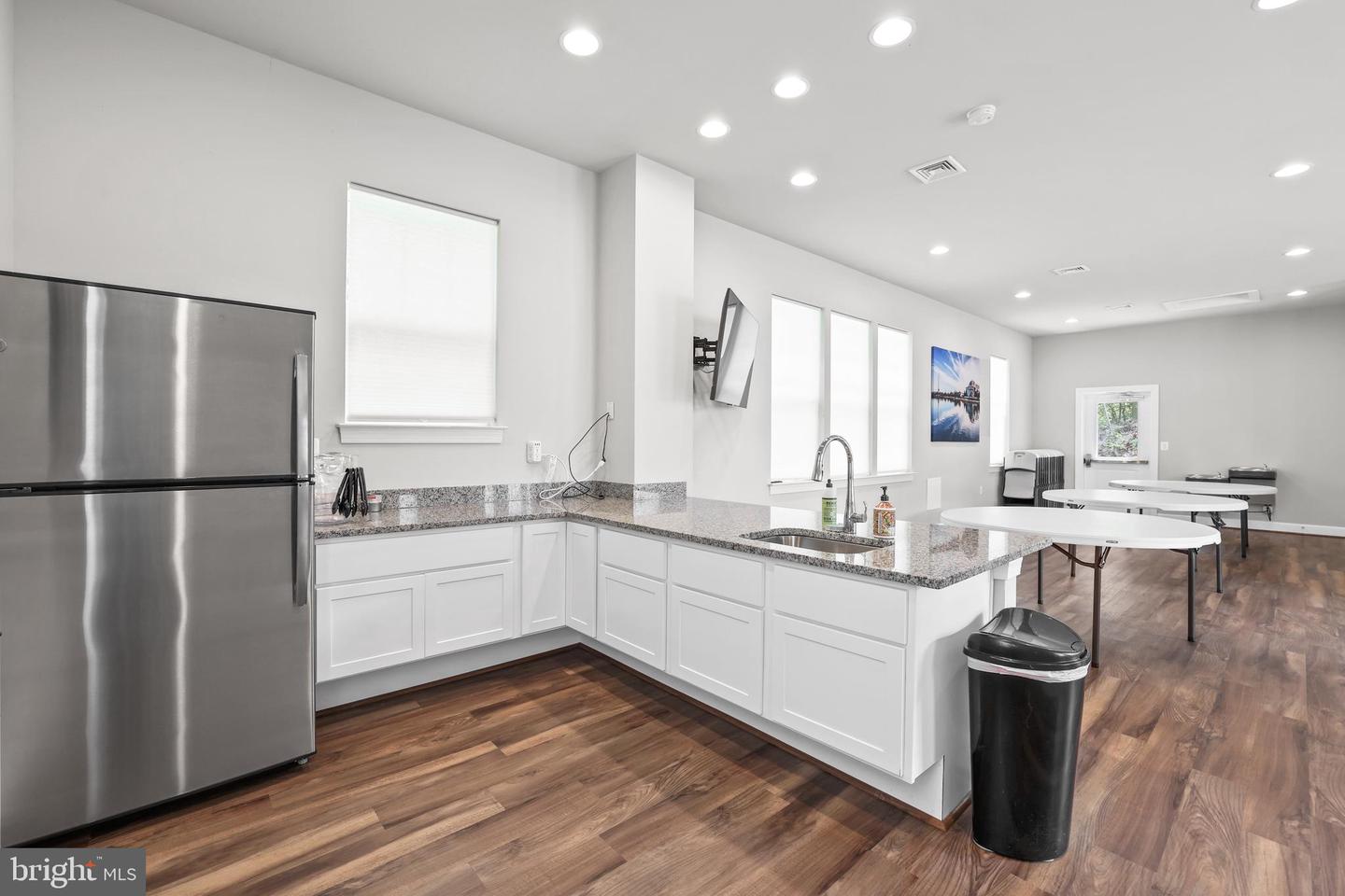 5944 CLAPTON CT #28, ALEXANDRIA, Virginia 22310, 3 Bedrooms Bedrooms, ,3 BathroomsBathrooms,Residential,For sale,5944 CLAPTON CT #28,VAFX2236958 MLS # VAFX2236958