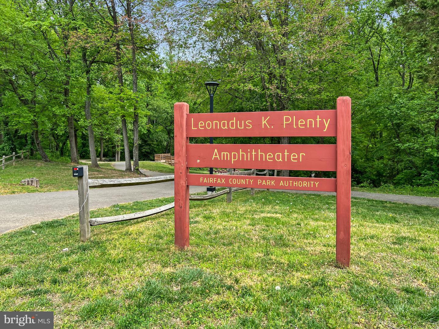 5944 CLAPTON CT #28, ALEXANDRIA, Virginia 22310, 3 Bedrooms Bedrooms, ,3 BathroomsBathrooms,Residential,For sale,5944 CLAPTON CT #28,VAFX2236958 MLS # VAFX2236958