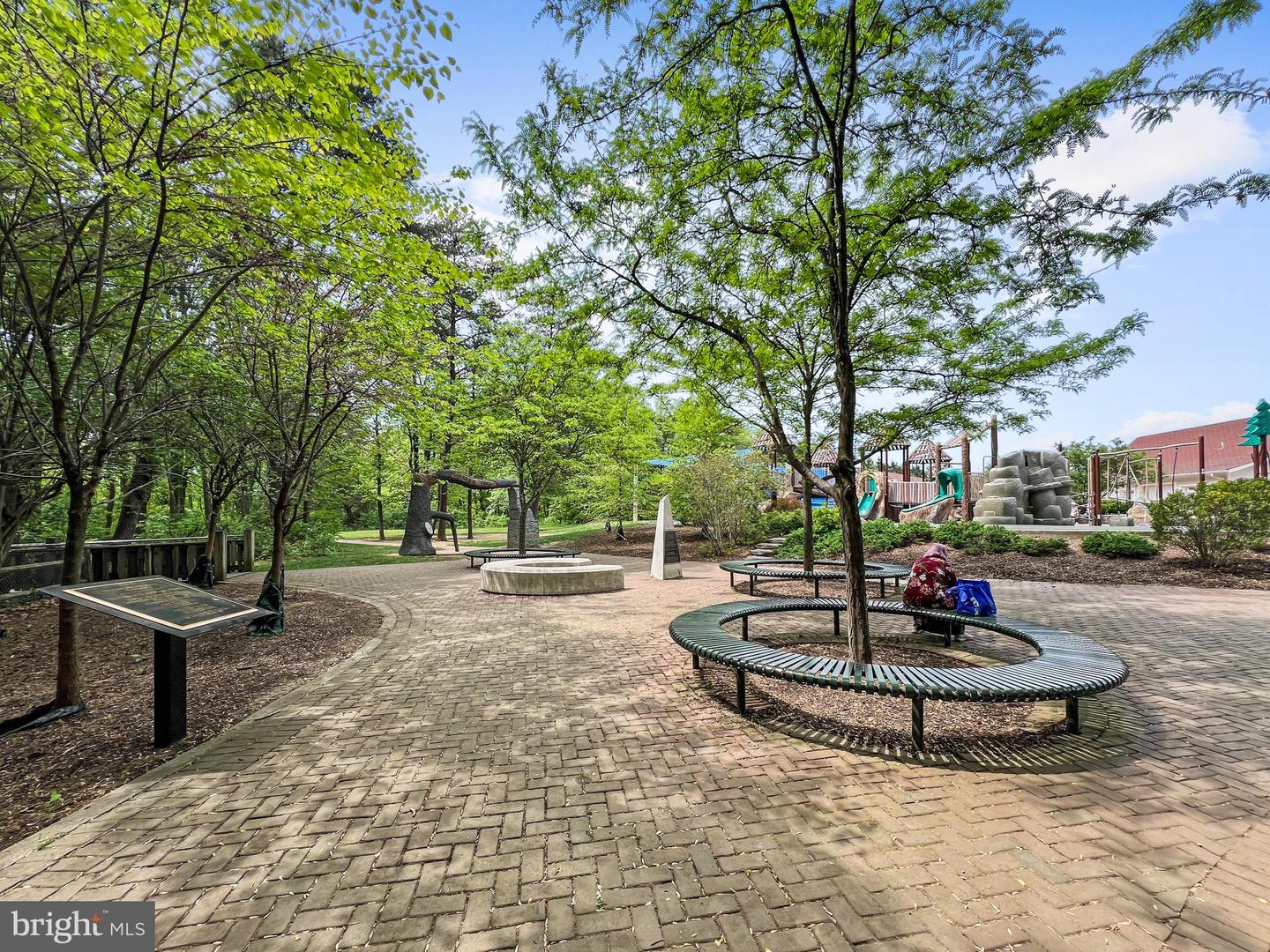 5944 CLAPTON CT #28, ALEXANDRIA, Virginia 22310, 3 Bedrooms Bedrooms, ,3 BathroomsBathrooms,Residential,For sale,5944 CLAPTON CT #28,VAFX2236958 MLS # VAFX2236958