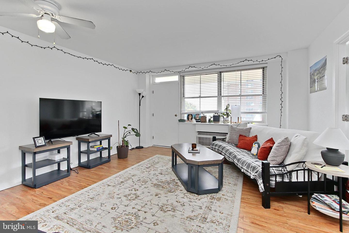 2030 N ADAMS ST #1201, ARLINGTON, Virginia 22201, 1 Bedroom Bedrooms, ,1 BathroomBathrooms,Residential,For sale,2030 N ADAMS ST #1201,VAAR2056684 MLS # VAAR2056684