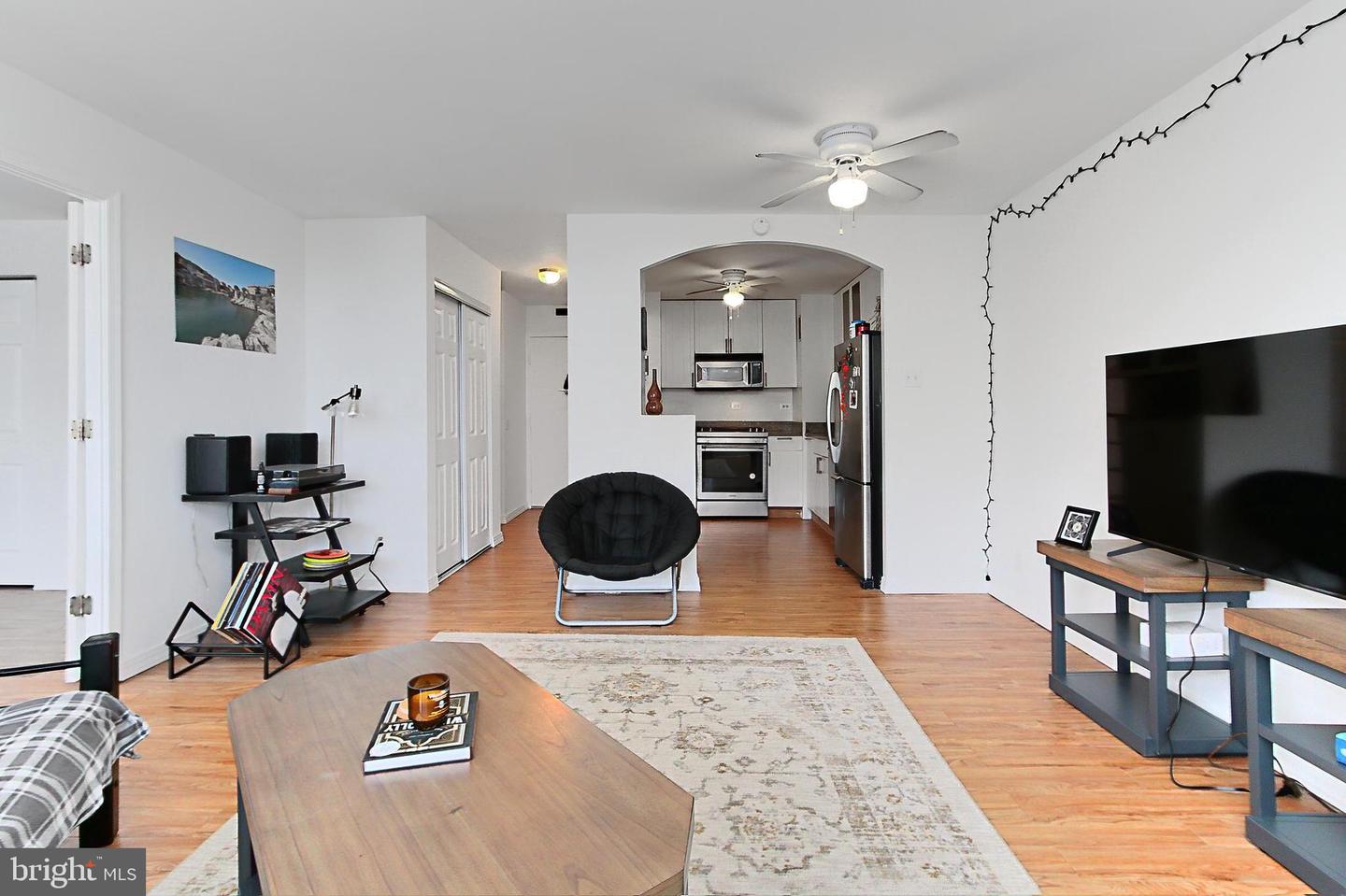 2030 N ADAMS ST #1201, ARLINGTON, Virginia 22201, 1 Bedroom Bedrooms, ,1 BathroomBathrooms,Residential,For sale,2030 N ADAMS ST #1201,VAAR2056684 MLS # VAAR2056684