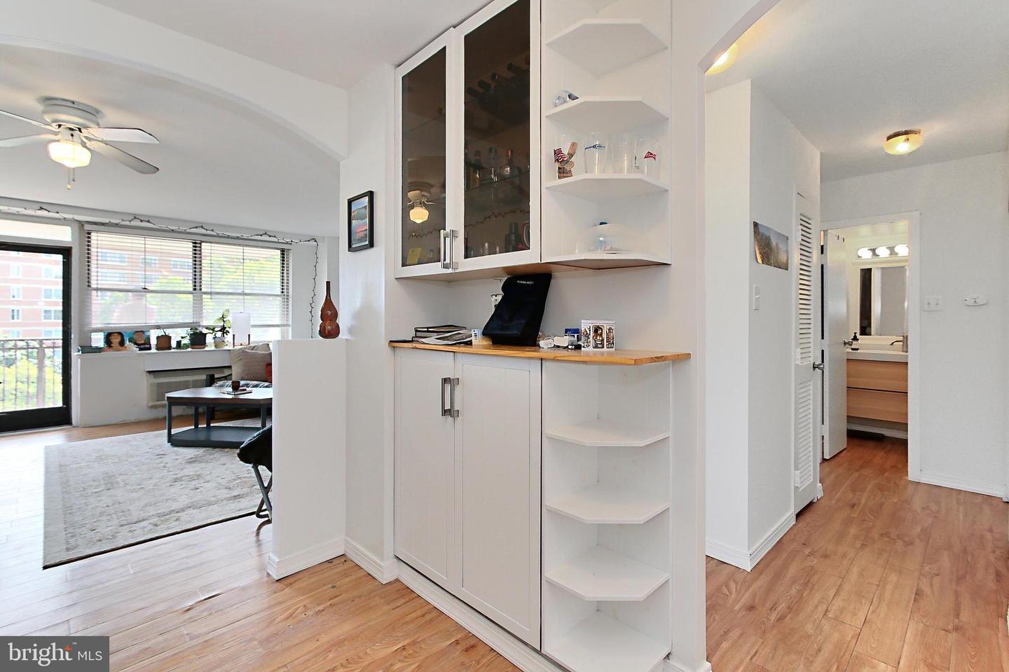 2030 N ADAMS ST #1201, ARLINGTON, Virginia 22201, 1 Bedroom Bedrooms, ,1 BathroomBathrooms,Residential,For sale,2030 N ADAMS ST #1201,VAAR2056684 MLS # VAAR2056684