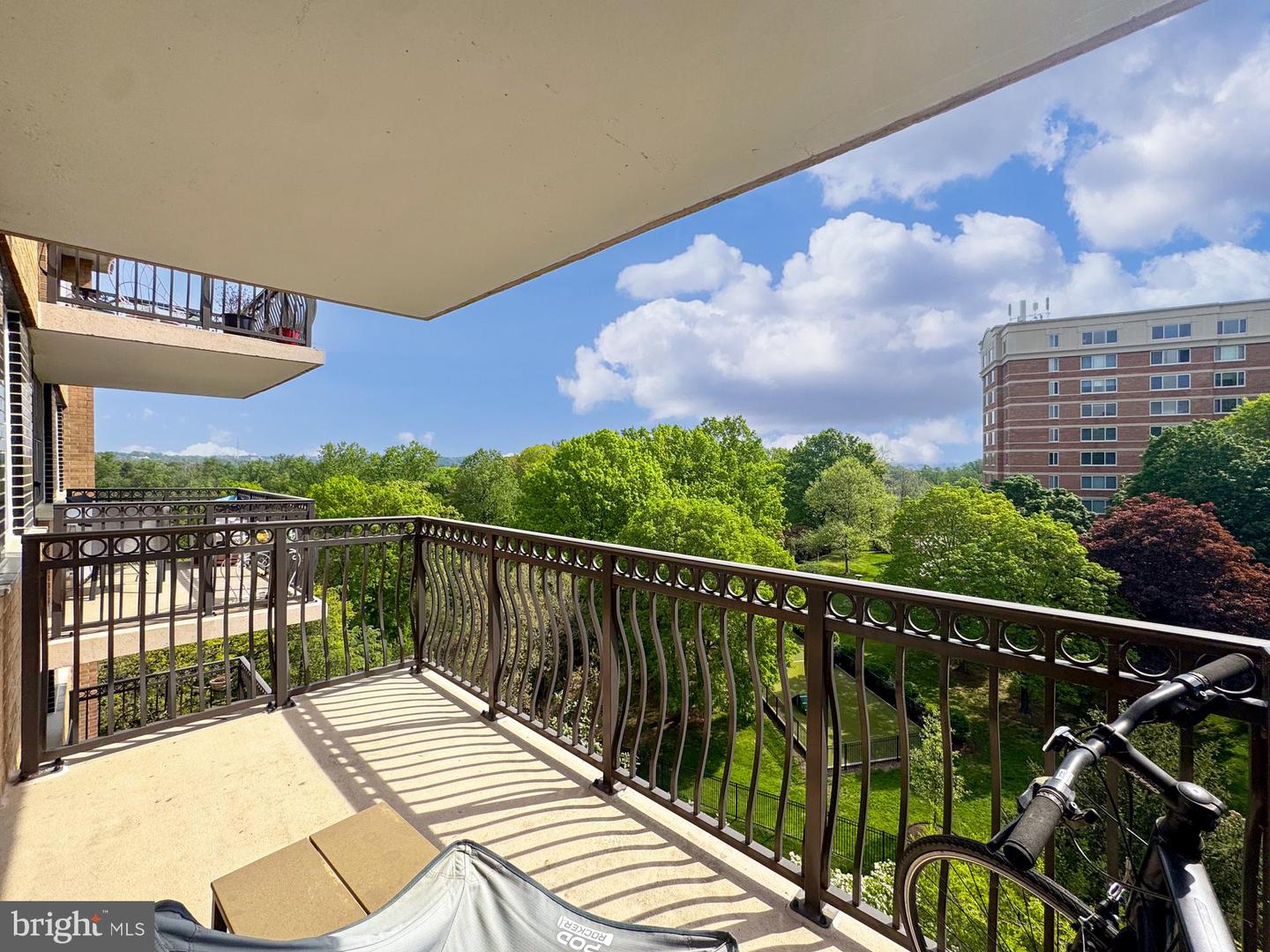 2030 N ADAMS ST #1201, ARLINGTON, Virginia 22201, 1 Bedroom Bedrooms, ,1 BathroomBathrooms,Residential,For sale,2030 N ADAMS ST #1201,VAAR2056684 MLS # VAAR2056684