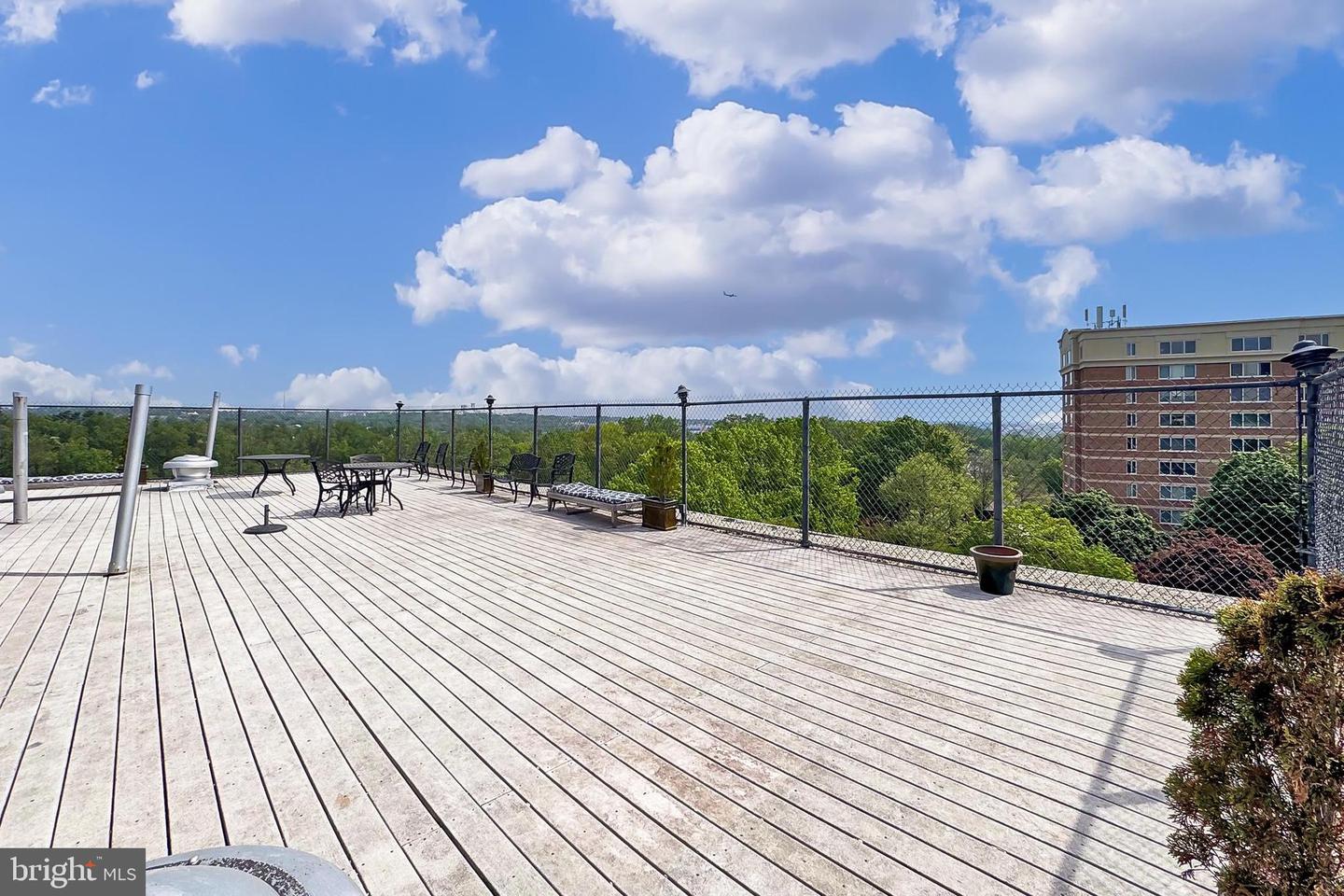 2030 N ADAMS ST #1201, ARLINGTON, Virginia 22201, 1 Bedroom Bedrooms, ,1 BathroomBathrooms,Residential,For sale,2030 N ADAMS ST #1201,VAAR2056684 MLS # VAAR2056684