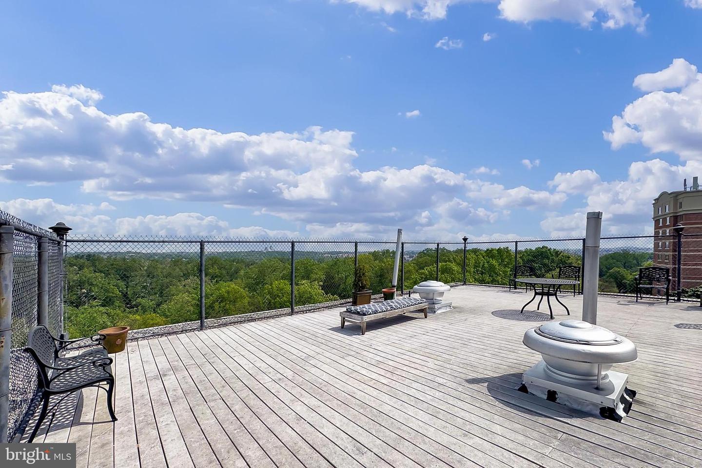 2030 N ADAMS ST #1201, ARLINGTON, Virginia 22201, 1 Bedroom Bedrooms, ,1 BathroomBathrooms,Residential,For sale,2030 N ADAMS ST #1201,VAAR2056684 MLS # VAAR2056684