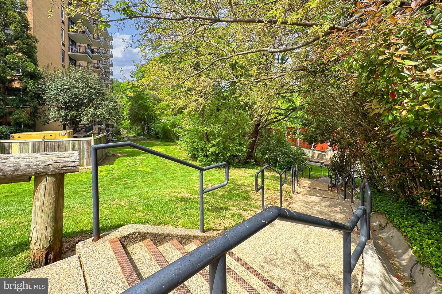 2030 N ADAMS ST #1201, ARLINGTON, Virginia 22201, 1 Bedroom Bedrooms, ,1 BathroomBathrooms,Residential,For sale,2030 N ADAMS ST #1201,VAAR2056684 MLS # VAAR2056684