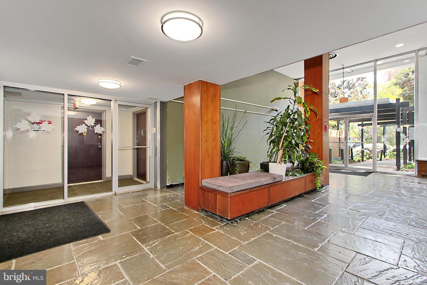 2030 N ADAMS ST #1201, ARLINGTON, Virginia 22201, 1 Bedroom Bedrooms, ,1 BathroomBathrooms,Residential,For sale,2030 N ADAMS ST #1201,VAAR2056684 MLS # VAAR2056684