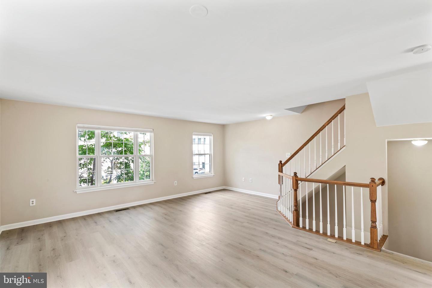 22956 REGENT TER, STERLING, Virginia 20166, 4 Bedrooms Bedrooms, ,3 BathroomsBathrooms,Residential,For sale,22956 REGENT TER,VALO2094972 MLS # VALO2094972