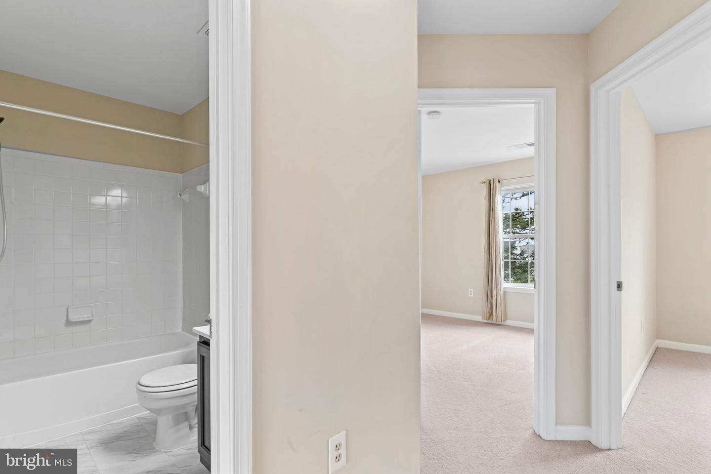 22956 REGENT TER, STERLING, Virginia 20166, 4 Bedrooms Bedrooms, ,3 BathroomsBathrooms,Residential,For sale,22956 REGENT TER,VALO2094972 MLS # VALO2094972