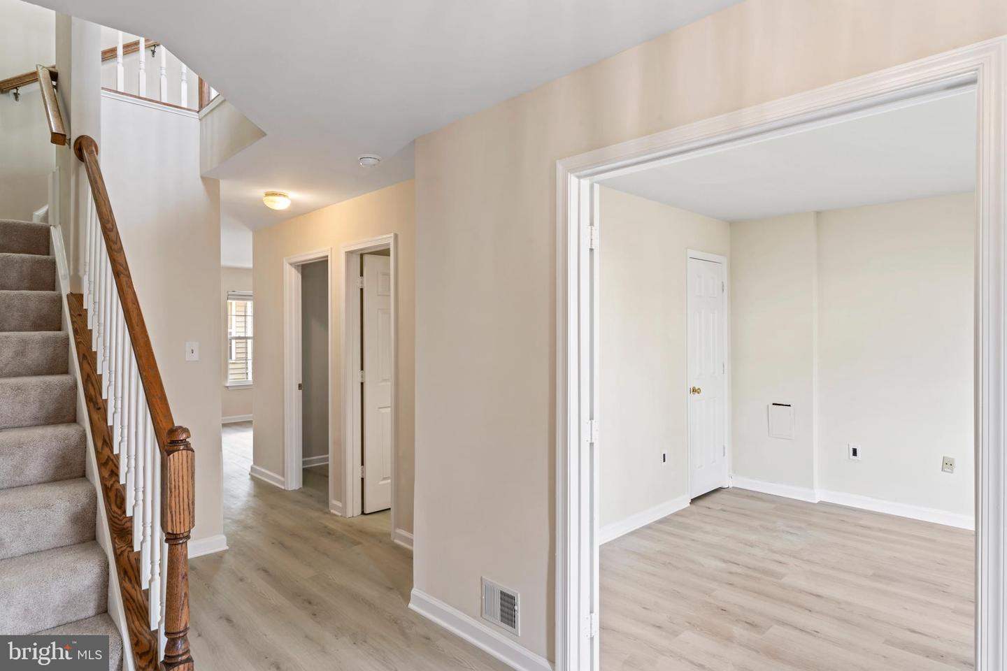 22956 REGENT TER, STERLING, Virginia 20166, 4 Bedrooms Bedrooms, ,3 BathroomsBathrooms,Residential,For sale,22956 REGENT TER,VALO2094972 MLS # VALO2094972