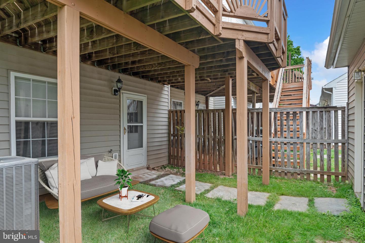 22956 REGENT TER, STERLING, Virginia 20166, 4 Bedrooms Bedrooms, ,3 BathroomsBathrooms,Residential,For sale,22956 REGENT TER,VALO2094972 MLS # VALO2094972