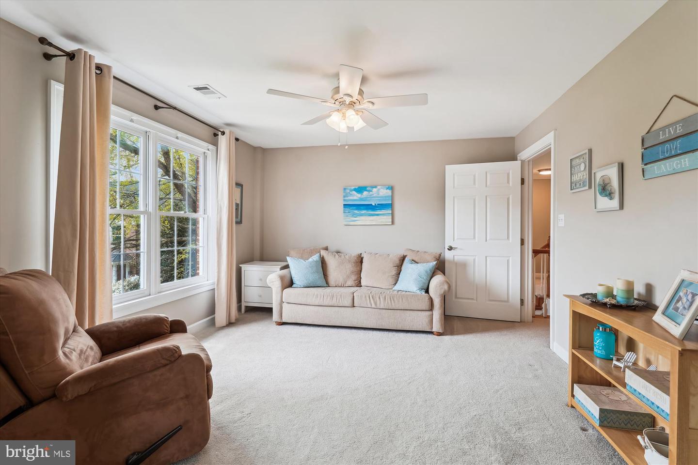 9012 AVIS CT, VIENNA, Virginia 22182, 4 Bedrooms Bedrooms, ,3 BathroomsBathrooms,Residential,For sale,9012 AVIS CT,VAFX2236964 MLS # VAFX2236964