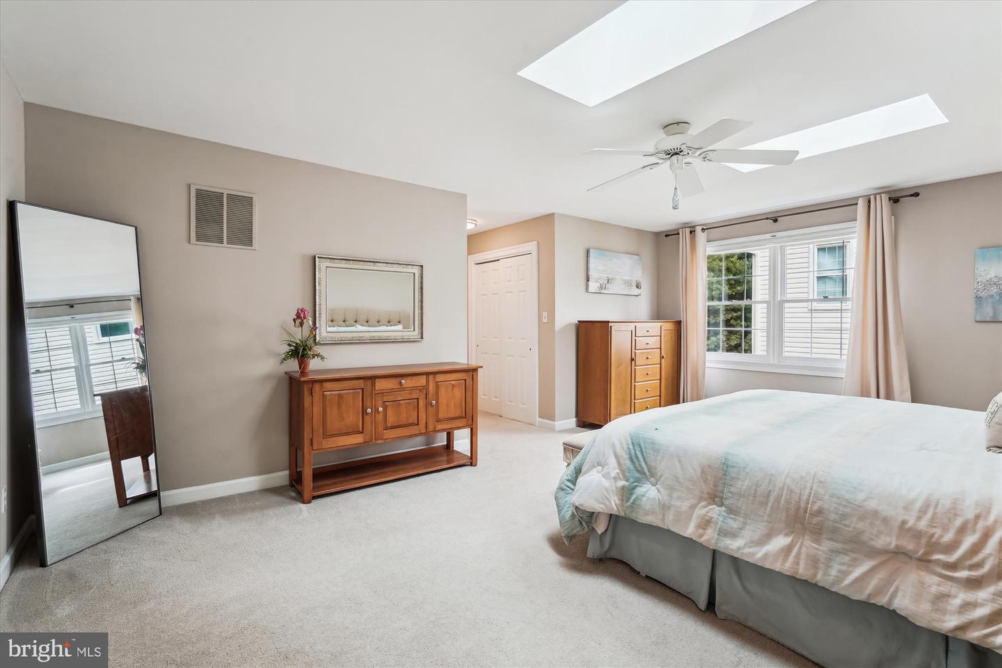 9012 AVIS CT, VIENNA, Virginia 22182, 4 Bedrooms Bedrooms, ,3 BathroomsBathrooms,Residential,For sale,9012 AVIS CT,VAFX2236964 MLS # VAFX2236964