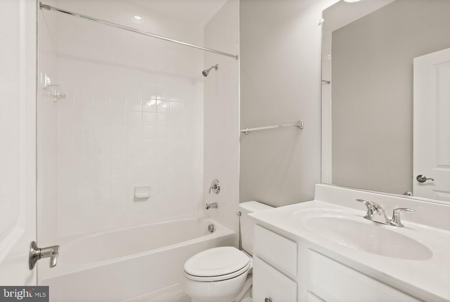 10525 WENRICH TRL, MANASSAS, Virginia 20110, 3 Bedrooms Bedrooms, ,2 BathroomsBathrooms,Residential,For sale,10525 WENRICH TRL,VAMN2008224 MLS # VAMN2008224