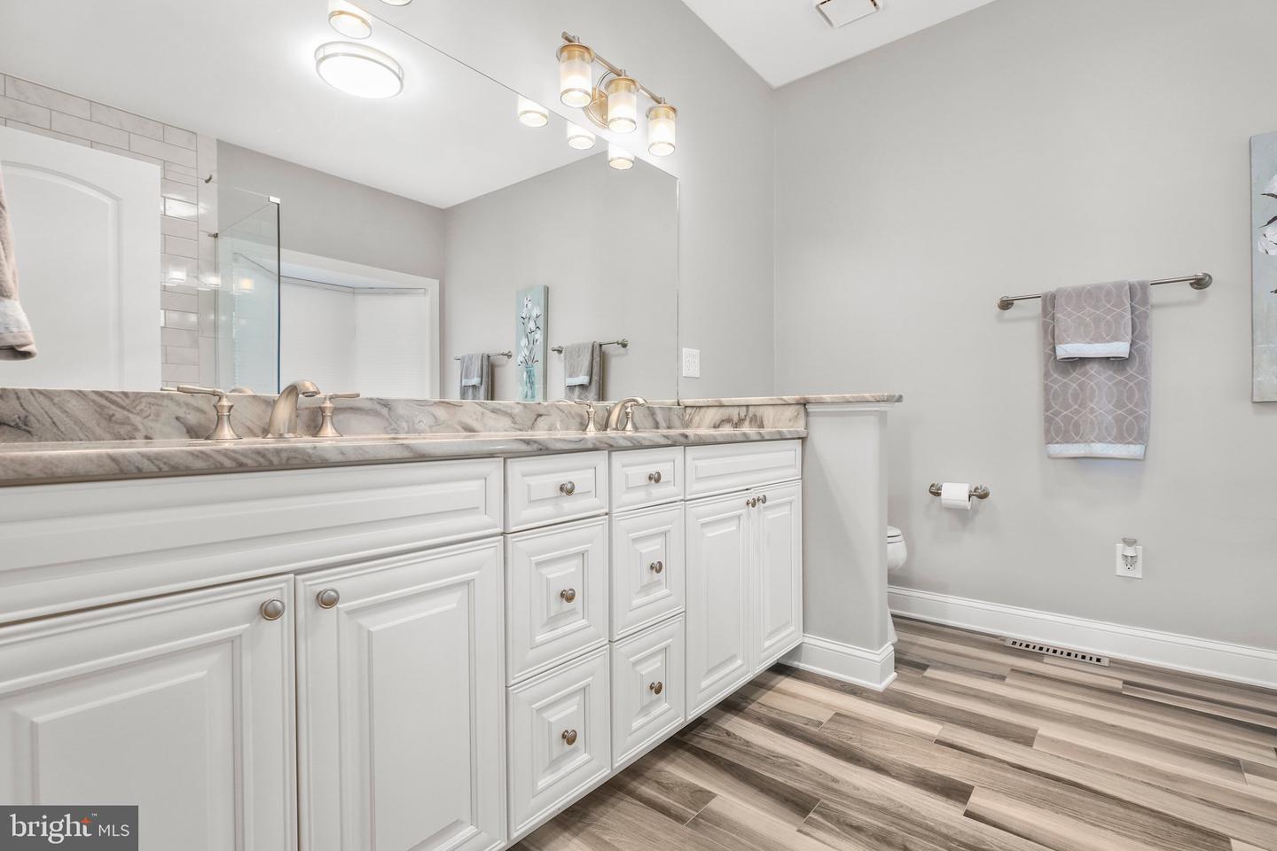 11304 STONEWALL JACKSON DR, SPOTSYLVANIA, Virginia 22551, 5 Bedrooms Bedrooms, 23 Rooms Rooms,4 BathroomsBathrooms,Residential,For sale,11304 STONEWALL JACKSON DR,VASP2032628 MLS # VASP2032628