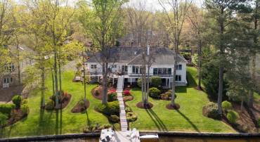 11304 STONEWALL JACKSON DR, SPOTSYLVANIA, Virginia 22551, 5 Bedrooms Bedrooms, 23 Rooms Rooms,4 BathroomsBathrooms,Residential,For sale,11304 STONEWALL JACKSON DR,VASP2032628 MLS # VASP2032628