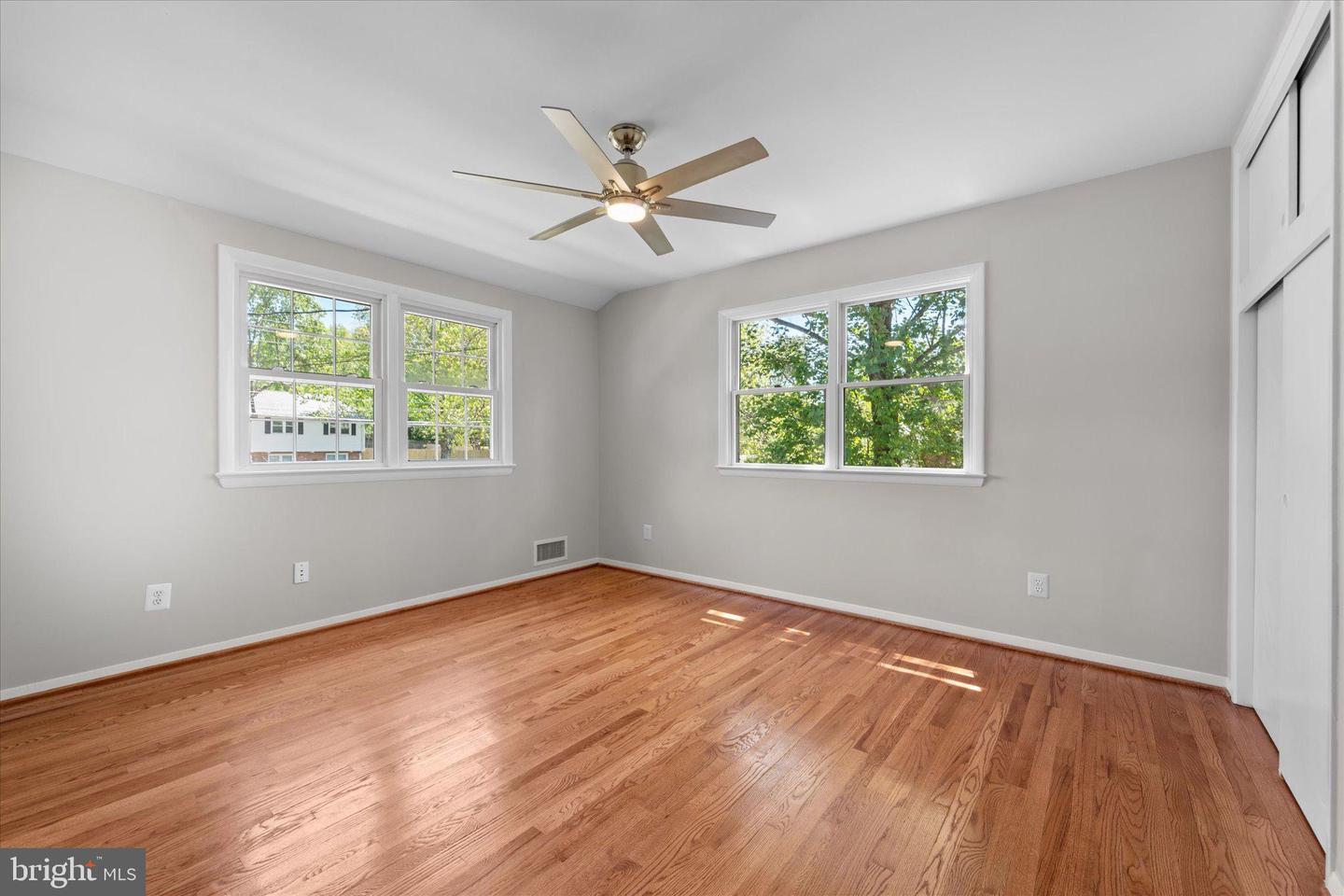9208 PEABODY ST, MANASSAS, Virginia 20110, 6 Bedrooms Bedrooms, ,3 BathroomsBathrooms,Residential,For sale,9208 PEABODY ST,VAMN2008226 MLS # VAMN2008226