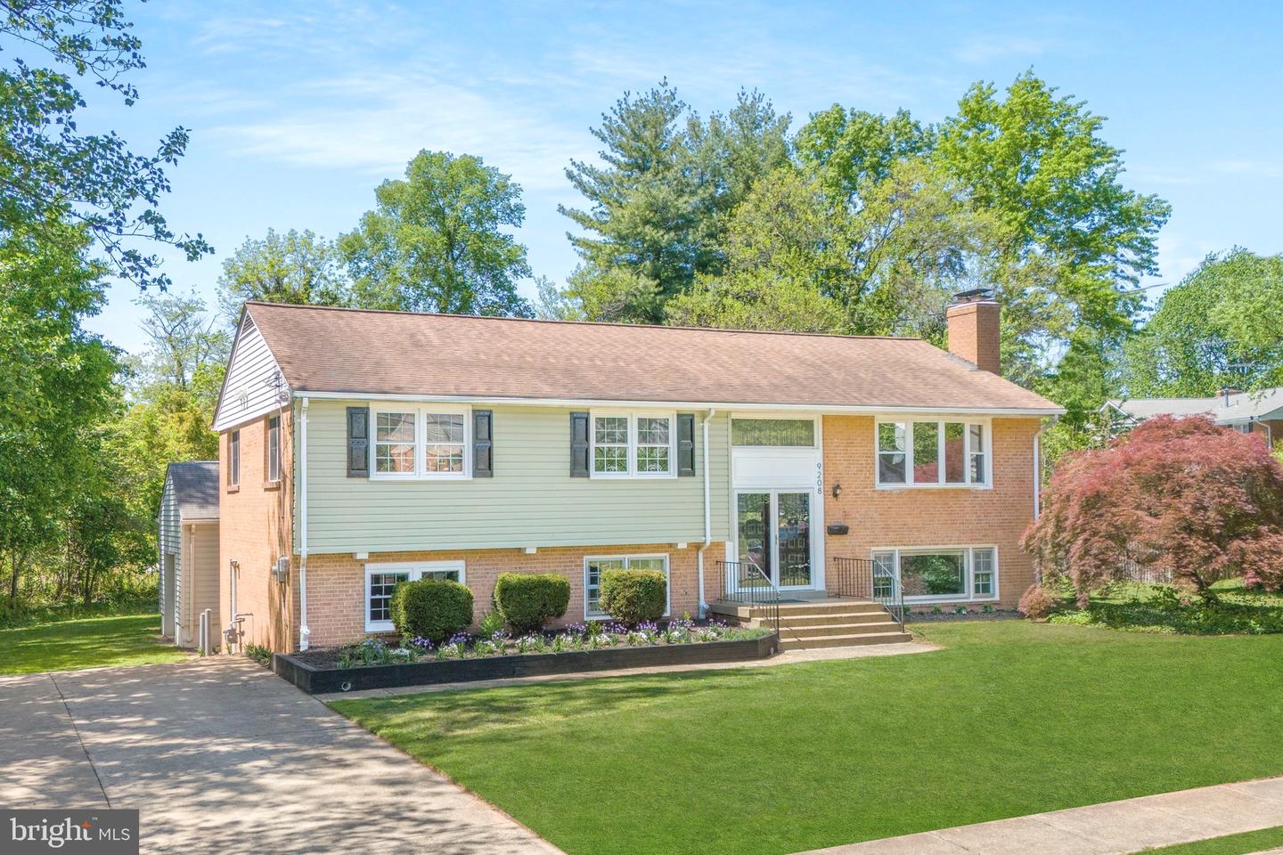 9208 PEABODY ST, MANASSAS, Virginia 20110, 6 Bedrooms Bedrooms, ,3 BathroomsBathrooms,Residential,For sale,9208 PEABODY ST,VAMN2008226 MLS # VAMN2008226