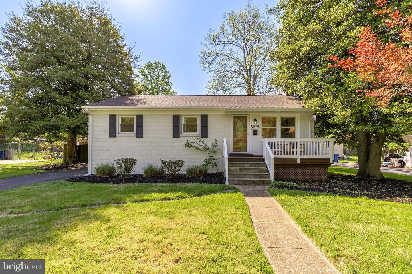3225 DYE DR, FALLS CHURCH, Virginia 22042, 4 Bedrooms Bedrooms, ,2 BathroomsBathrooms,Residential,For sale,3225 DYE DR,VAFX2236862 MLS # VAFX2236862