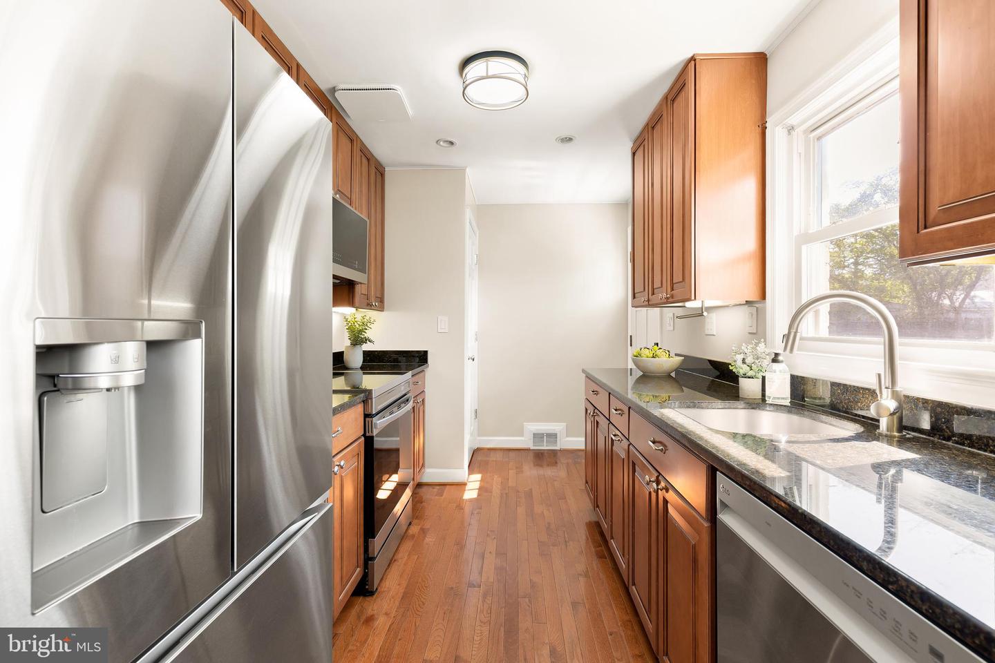 3225 DYE DR, FALLS CHURCH, Virginia 22042, 4 Bedrooms Bedrooms, ,2 BathroomsBathrooms,Residential,For sale,3225 DYE DR,VAFX2236862 MLS # VAFX2236862