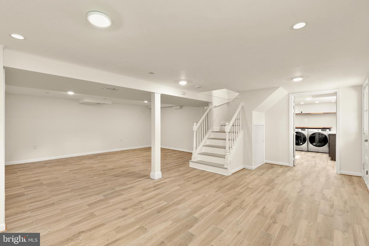 3225 DYE DR, FALLS CHURCH, Virginia 22042, 4 Bedrooms Bedrooms, ,2 BathroomsBathrooms,Residential,For sale,3225 DYE DR,VAFX2236862 MLS # VAFX2236862