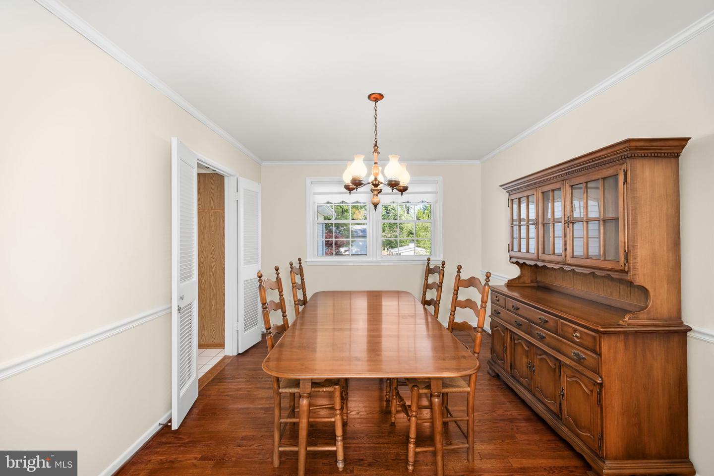 8220 SMITHFIELD AVE, SPRINGFIELD, Virginia 22152, 5 Bedrooms Bedrooms, ,4 BathroomsBathrooms,Residential,For sale,8220 SMITHFIELD AVE,VAFX2236962 MLS # VAFX2236962