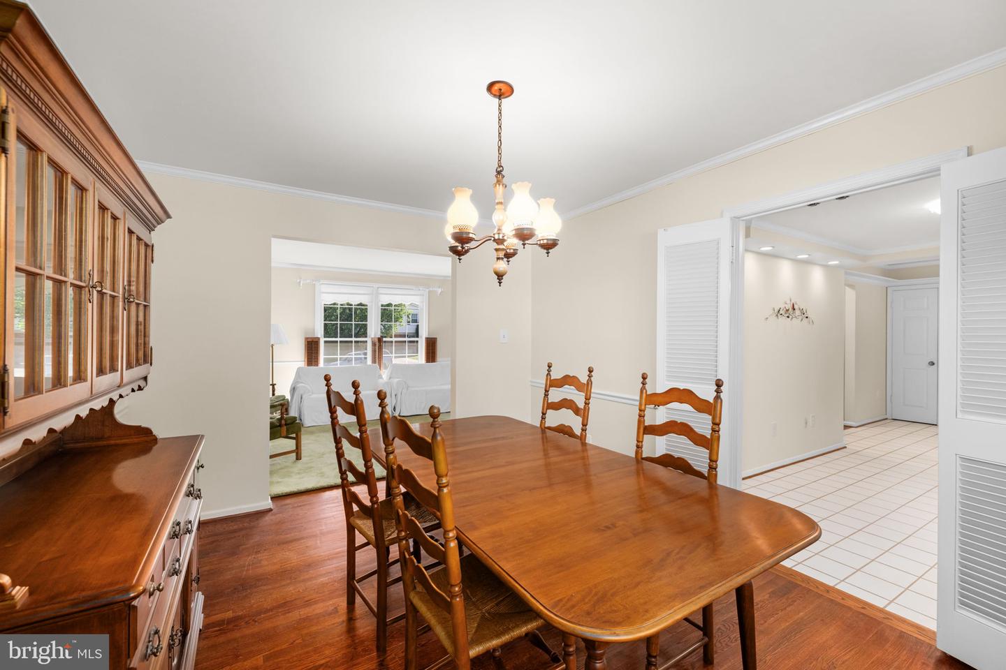 8220 SMITHFIELD AVE, SPRINGFIELD, Virginia 22152, 5 Bedrooms Bedrooms, ,4 BathroomsBathrooms,Residential,For sale,8220 SMITHFIELD AVE,VAFX2236962 MLS # VAFX2236962